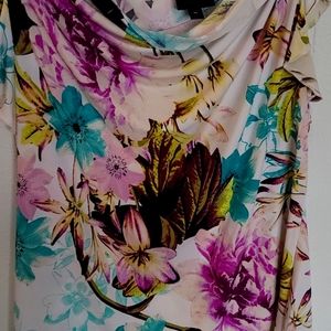 Flower printed tshirt